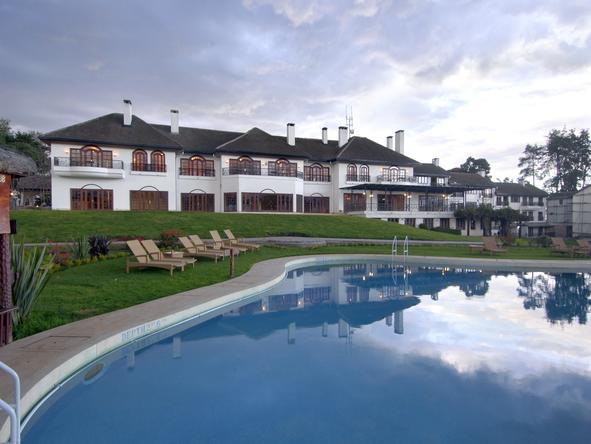 Mount Kenya Safari Club - Pool1